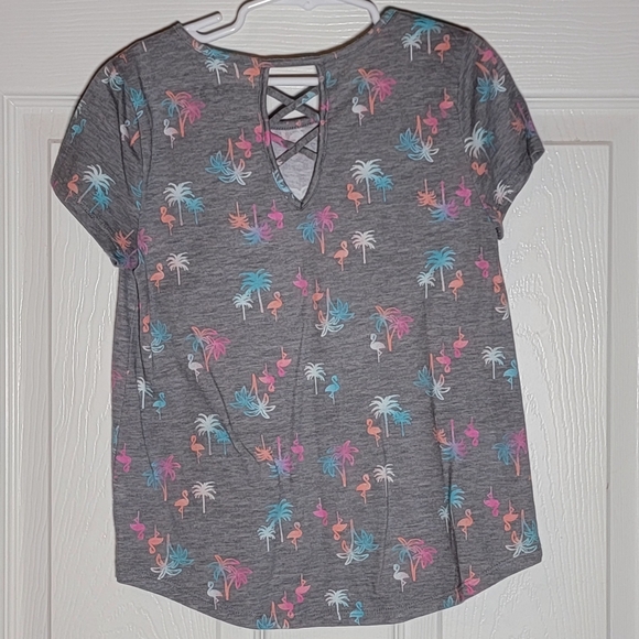 Bundle of girls short sleeve shirts - Picture 3 of 11
